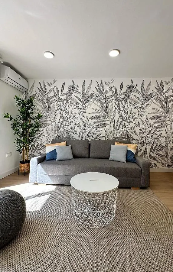 Appartement Holidays2Malaga Lebrija 3 Bedroom & Terrace & Parking & Smart Tv Spanje